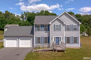 20 Walt Dr, Meriden, CT 06450 - Photo 1
