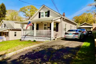 75 St Charles Ave, Stamford, CT 06907 - Photo 1