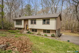 14 Latimer Dr, East Lyme, CT 06333 - Photo 1