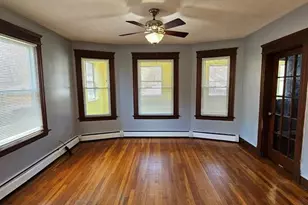 75 Vernon St, Waterbury, CT 06708 - Photo 1