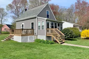 14 Stoney Brook Dr, Waterford, CT 06385 - Photo 1