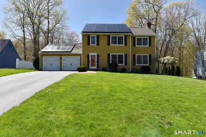 31 North Maple Street, East Hampton, CT 06424 - Photo 1