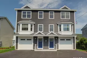 44 Mettler St, Woodbridge, CT 06525 - Photo 1