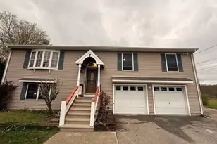 26 Tourtellotte Rd, Putnam, CT 06260 - Photo 1