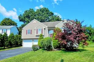 8 Hattie Ln, Milford, CT 06461 - Photo 1