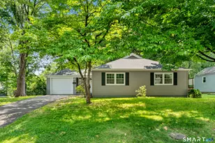 137 Brewster Rd, West Hartford, CT 06117 - Photo 1