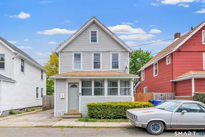 6 Alfred Court, Stratford, CT 06615 - Photo 1