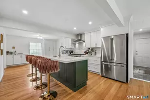 206 Peddlers Rd, Guilford, CT 06437 - Photo 1