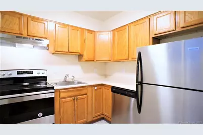 16 Glenwood Avenue #10, Norwalk, CT 06854 - Photo 1