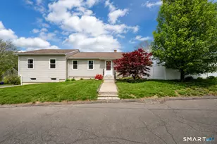 38 Harris St, Middletown, CT 06457 - Photo 1