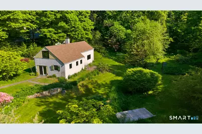 15 Old Mailcoach Road, Redding, CT 06896 - Photo 1