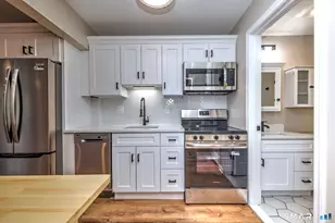 143 Columbus Pl, Stamford, CT 06907 - Photo 1