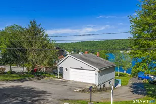 660 E Wakefield Blvd, Winchester, CT 06098 - Photo 1