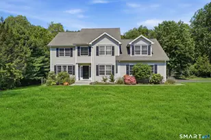 826 Rail Fence Rd, Orange, CT 06477 - Photo 1