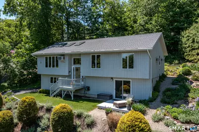 19 Hilldale Road, New Fairfield, CT 06812 - Photo 1