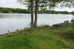 25 Lakeview St, Thompson, CT 06277 - Photo 1