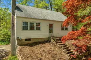 89 Lighthouse Rd, Woodbury, CT 06798 - Photo 1