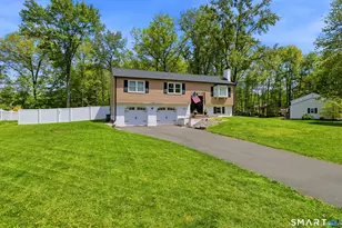 100 Susan Dr, Suffield, CT 06078 - Photo 1