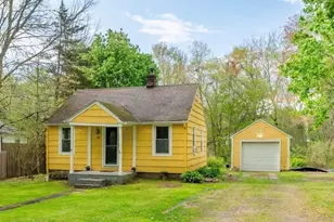 1007 Long Cove Rd, Ledyard, CT 06335 - Photo 1