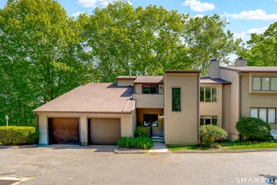 12 Kings Wood Manor #B, Shelton, CT 06484 - Photo 1
