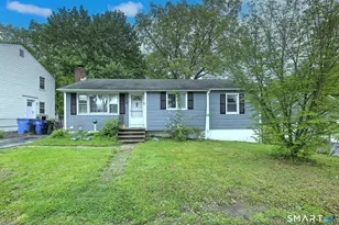 14 Horseshoe Dr, Waterbury, CT 06706 - Photo 1