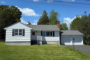 26 Maple St, Trumbull, CT 06611 - Photo 1