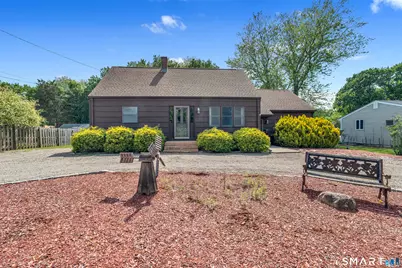 8 Chapel Hill Road, Montville, CT 06370 - Photo 1