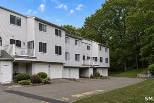 125 Staffordshire Common, Wallingford, CT 06492 - Photo 1