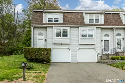 26 Kowal Court, Newington, CT 06111 - Photo 1