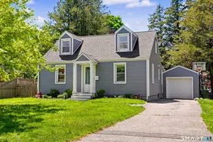 175 School St, Fairfield, CT 06824 - Photo 1