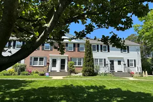 337 Sylvan Knoll Rd, Stamford, CT 06902 - Photo 1