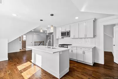 954 Elm Street #3, New Haven, CT 06511 - Photo 1