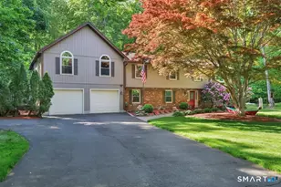 122 Ridgeview Cir, Guilford, CT 06437 - Photo 1