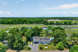 82 Pratt Rd, Clinton, CT 06413 - Photo 1
