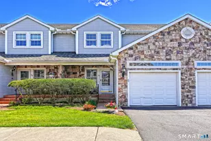 102 Lantern Ct, Clinton, CT 06413 - Photo 1