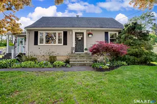 33 Stendahl Dr, Shelton, CT 06484 - Photo 1