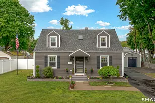 4 Nicholas Dr, East Haven, CT 06512 - Photo 1