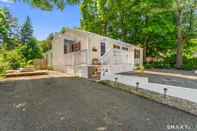 46 Pearl Street, Norwich, CT 06360 - Photo 1