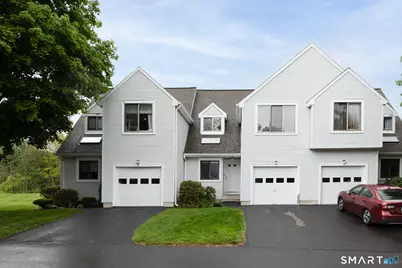7 Lilac Lane #7, Farmington, CT 06032 - Photo 1