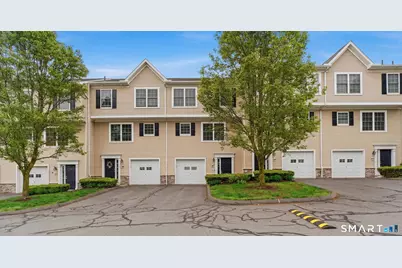 46 Donahue Lane #46, Manchester, CT 06042 - Photo 1