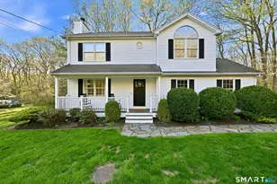 47 Dunbar Ln, Hamden, CT 06514 - Photo 1