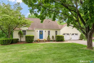 81 White Oak Dr, Southington, CT 06489 - Photo 1