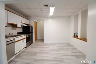 209 Bank St, New London, CT 06320 - Photo 1