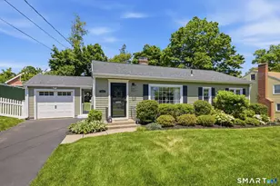 22 Rockledge Dr, West Hartford, CT 06107 - Photo 1