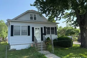 60 Welland Ave, Waterbury, CT 06708 - Photo 1