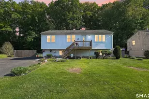 252 Roanoak Ave, Windham, CT 06226 - Photo 1