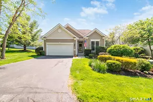 71 Links Way, Oxford, CT 06478 - Photo 1