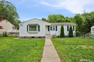 94 Roosevelt St Ext, New Haven, CT 06513 - Photo 1