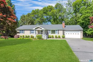 28 Ridgecrest Dr, Ridgefield, CT 06877 - Photo 1