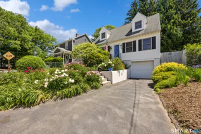 188 Academy Avenue, Waterbury, CT 06705 - Photo 1